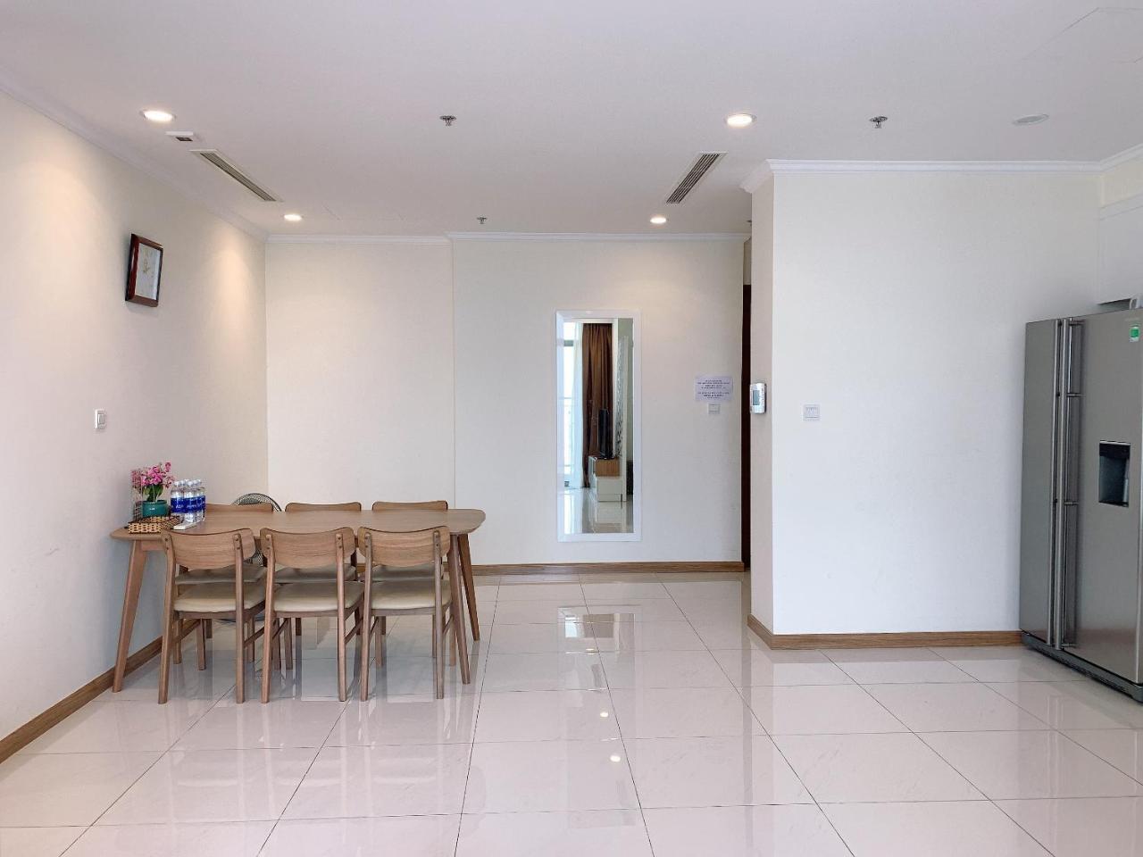 Homes By Christine - Vinhomes Central Park Ho Chi Minh-staden Exteriör bild