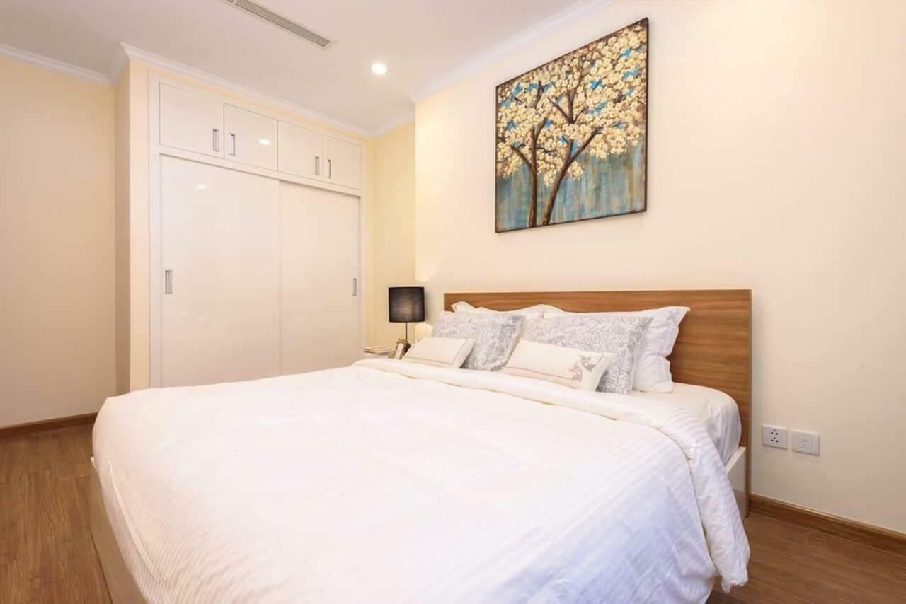 Homes By Christine - Vinhomes Central Park Ho Chi Minh-staden Exteriör bild